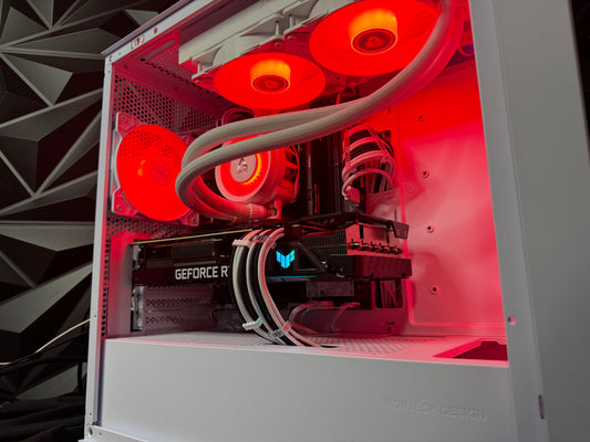 ❄️🖤 ARCTIC CARBON 7570Ti 🖤❄️ Ryzen 5 7500X3D| RTX 3070Ti| 32 GB DDR5| 1.25 TB NVMe| 750W PSU