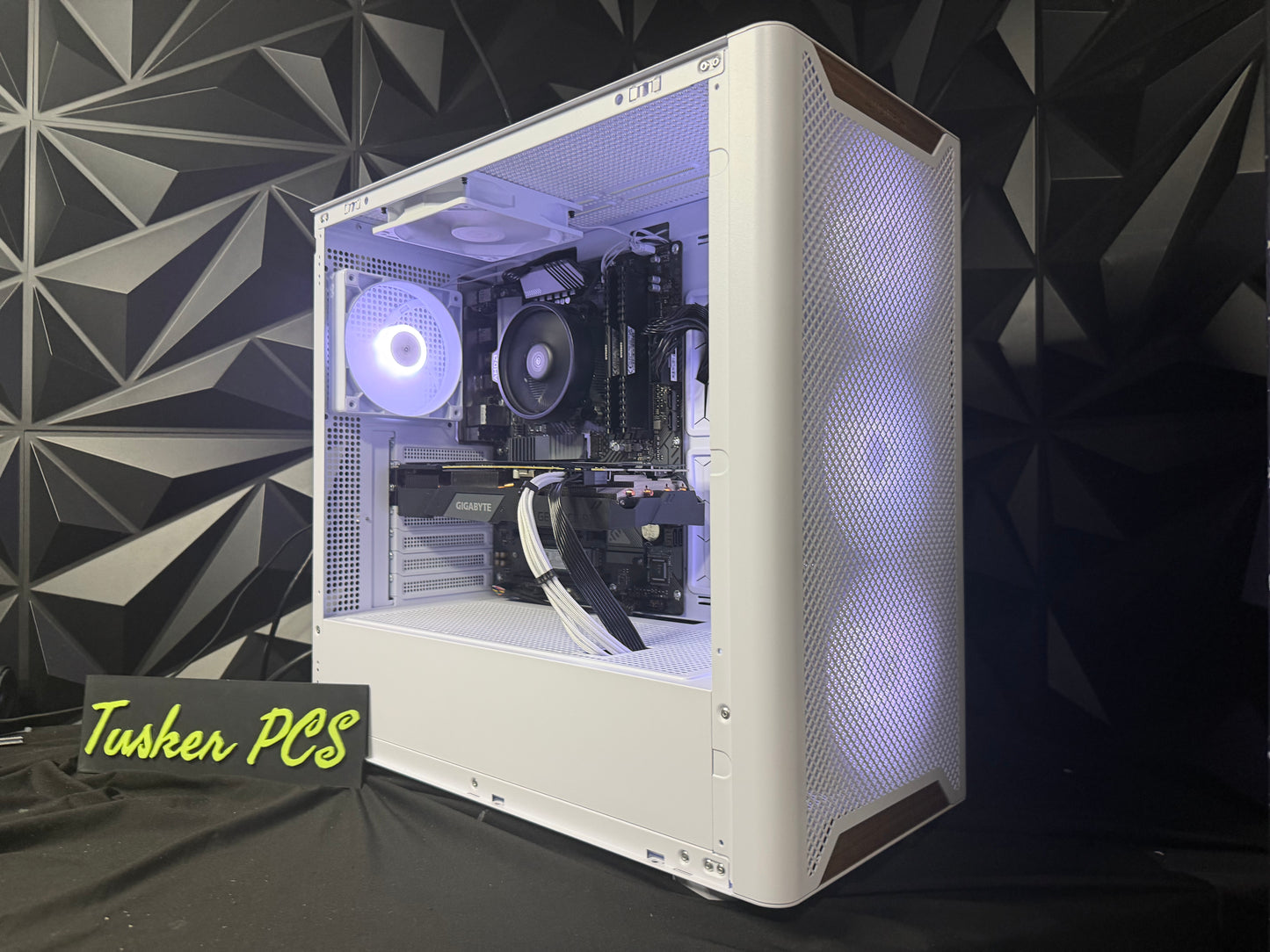 ๐ฒ๐ฅ WOOD DADDY 5570S ๐ฅ๐ฒ Ryzen 5 5500| RTX 2070 Super| 16 GB DDR4| 750GB NVMe| 650W PSU
