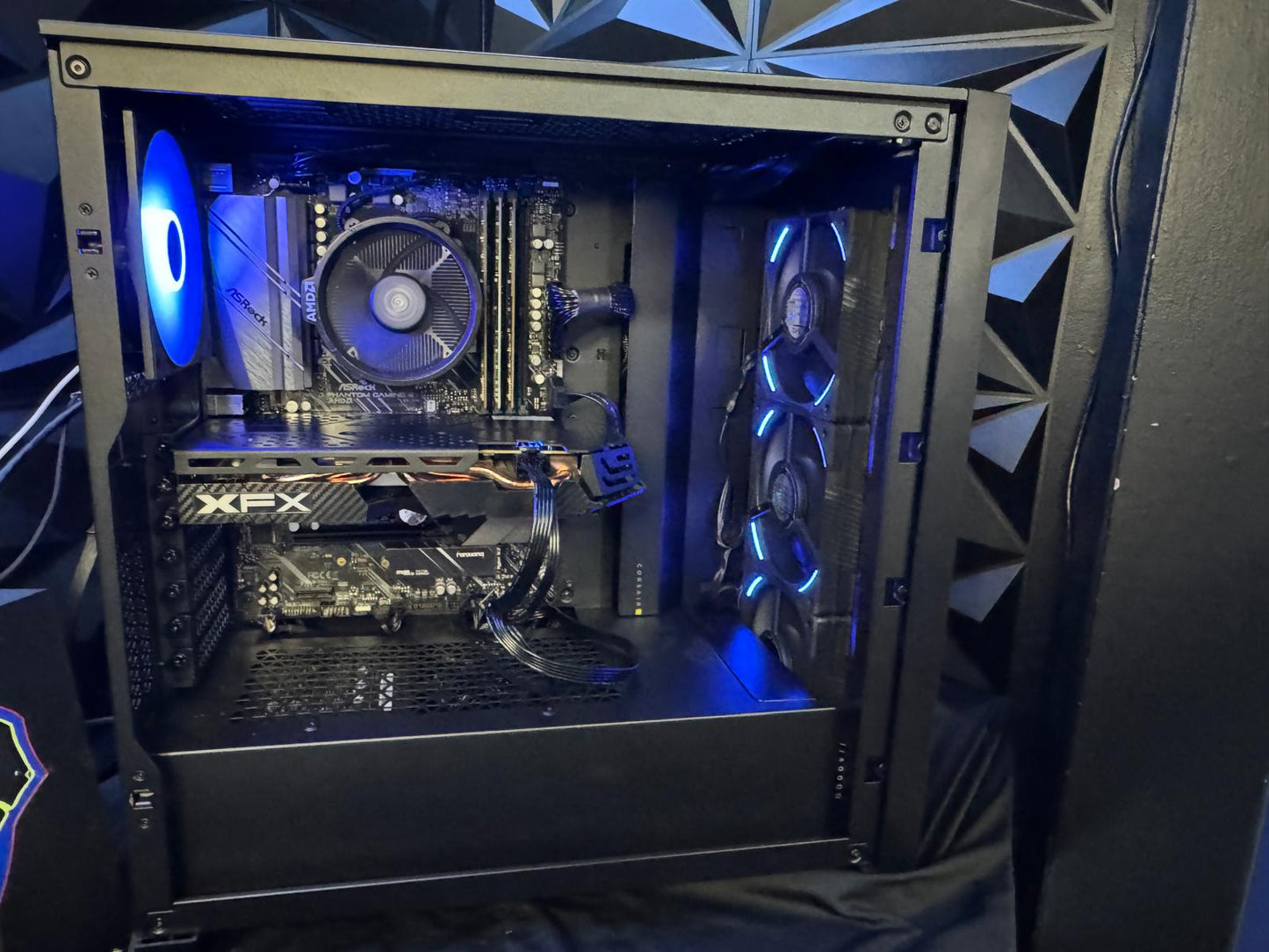 ๐ธ The Budget Baddie ๐ค๐ฅ| Ryzen 5 3600 | RX 580 8GB | 24 GB DDR4| 1.25 TB SSD