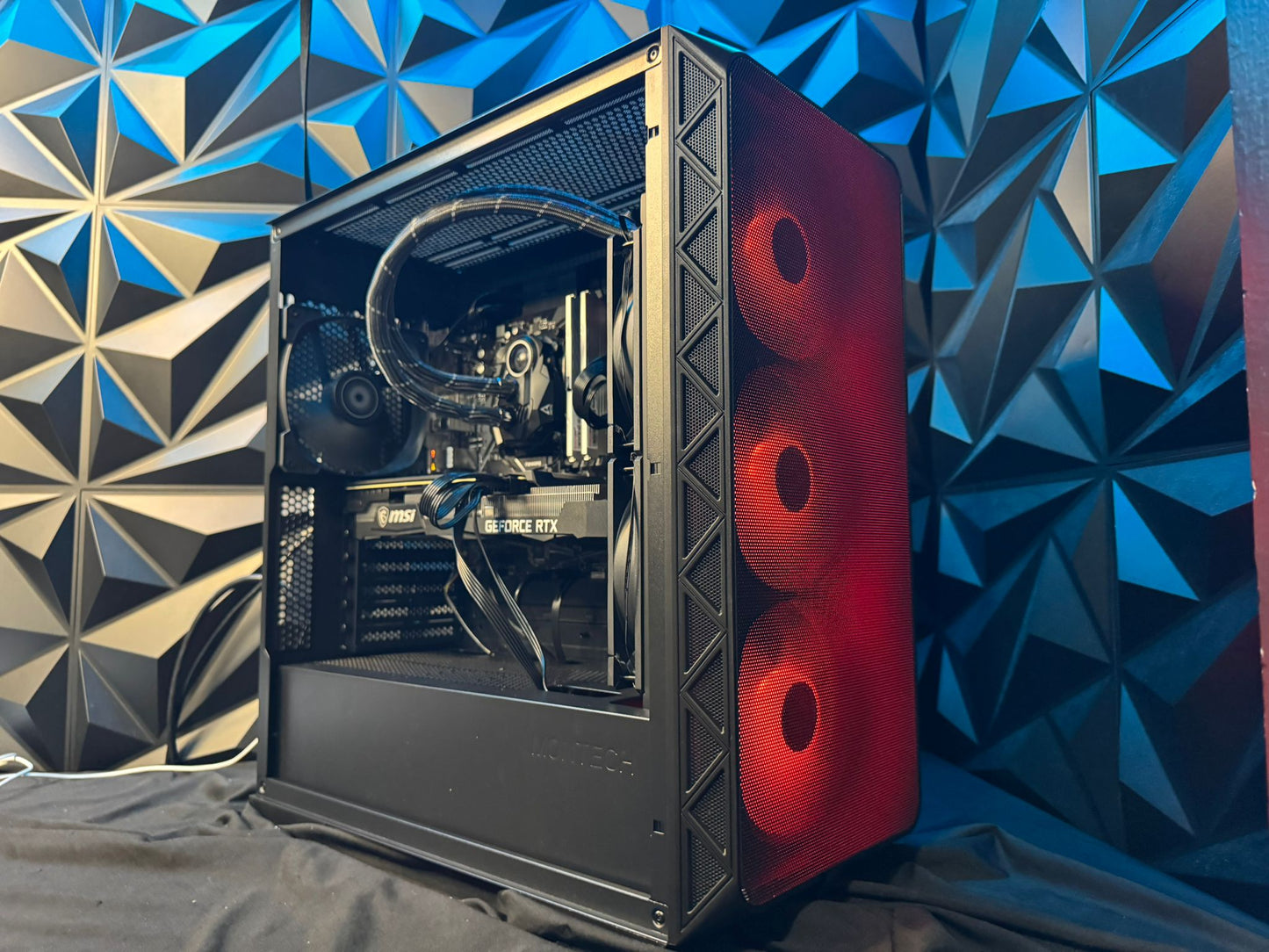 ๐ง๐ค Black Ice ๐ง๐คRyzen 7 5800XT| RTX 3070 | 32 GB DDR4| 1 TB NVMe
