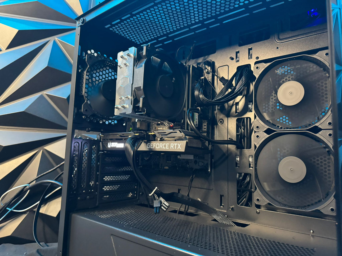 ๐๐ค Dark 1160ti ๐๐คi5 11600K| RTX 3060Ti| 32 GB DDR4 | 1 TB SSD