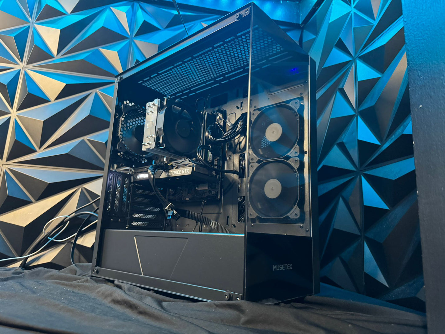 ๐๐ค Dark 1160ti ๐๐คi5 11600K| RTX 3060Ti| 32 GB DDR4 | 1 TB SSD