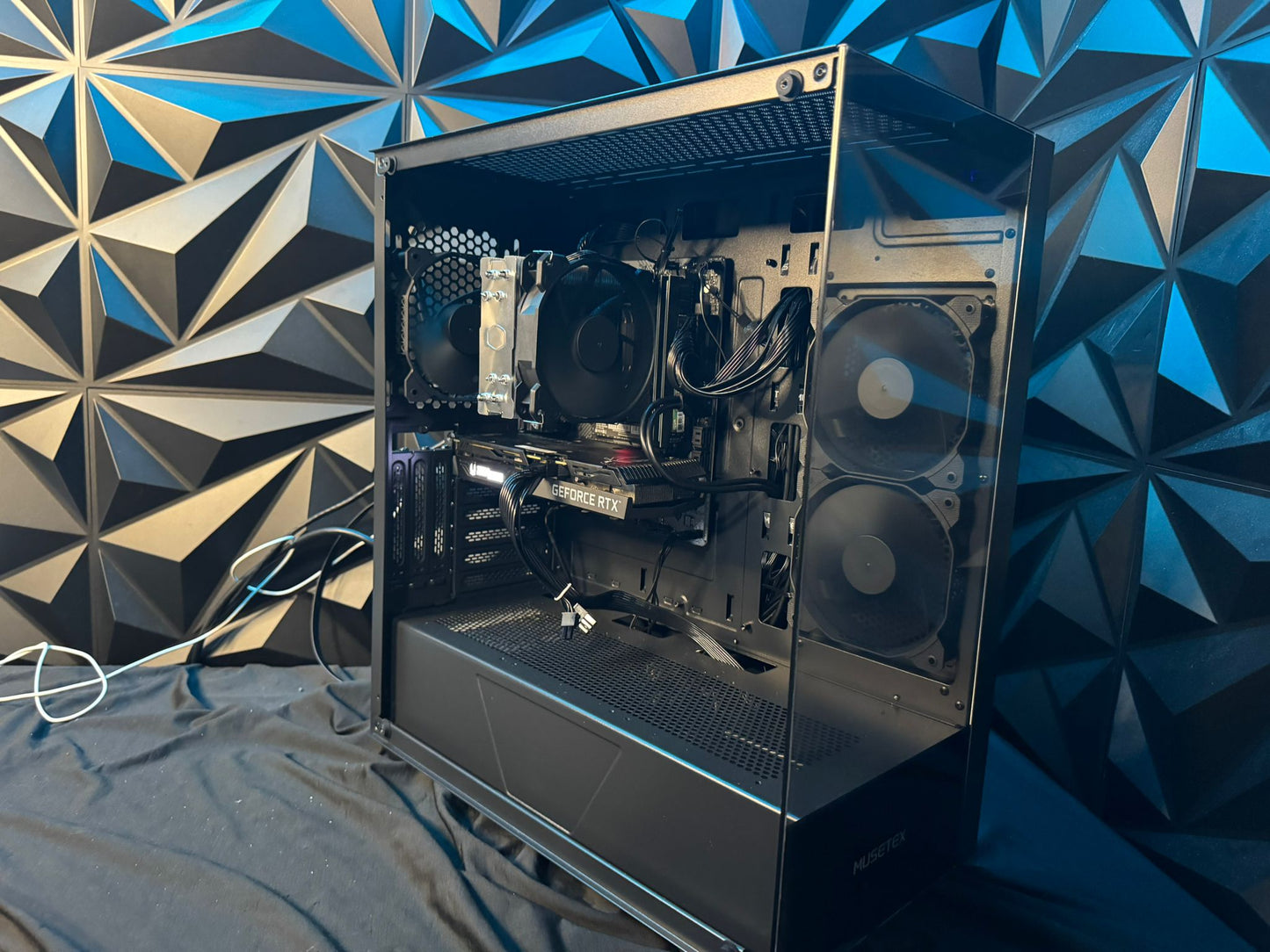 ๐๐ค Dark 1160ti ๐๐คi5 11600K| RTX 3060Ti| 32 GB DDR4 | 1 TB SSD