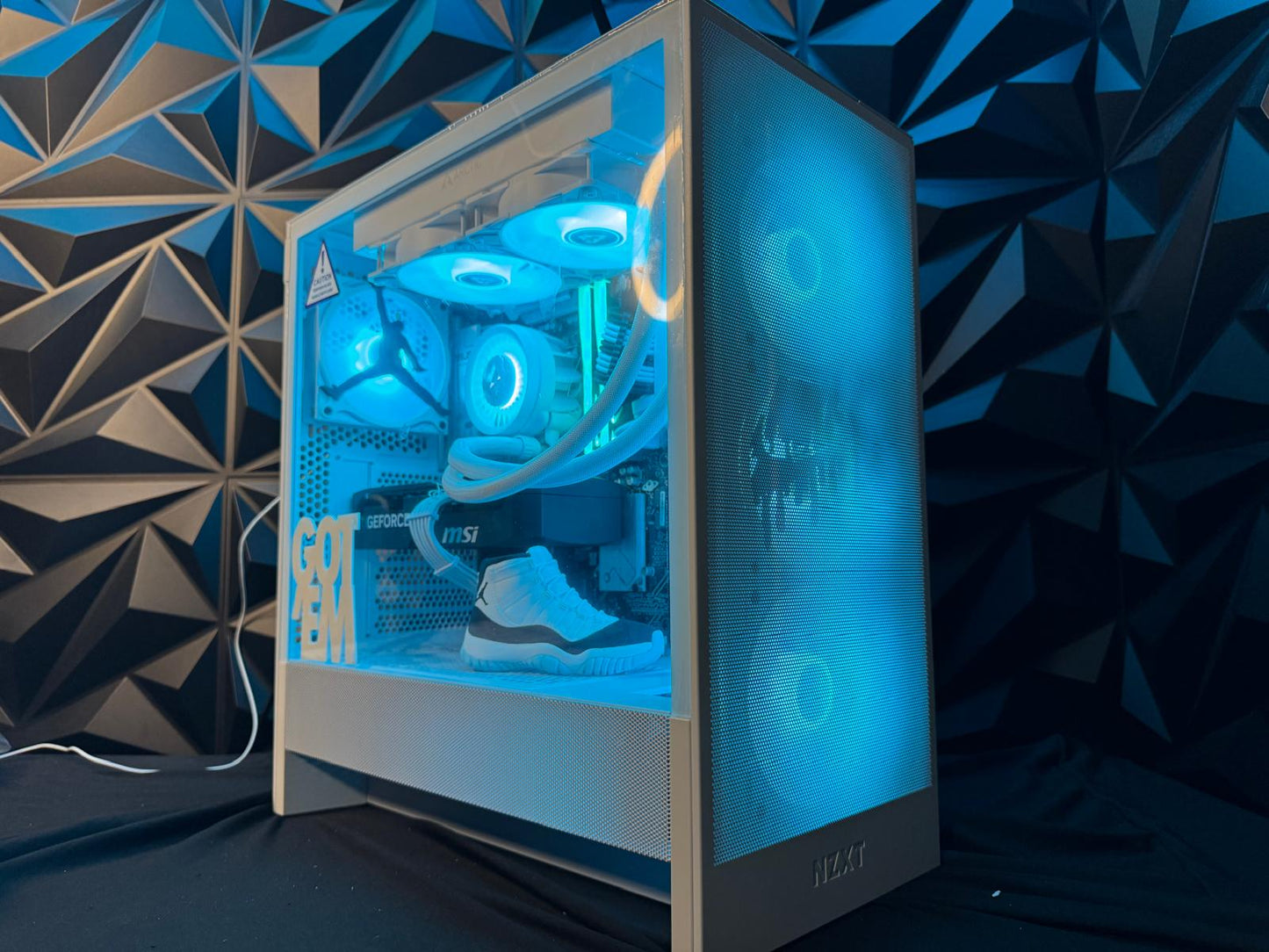 ⚪⚫ The Concord ⚪⚫ Ryzen 5 9600X| RTX 5070| 32 GB DDR5| 2.25 TB NVMe | 750W PSU