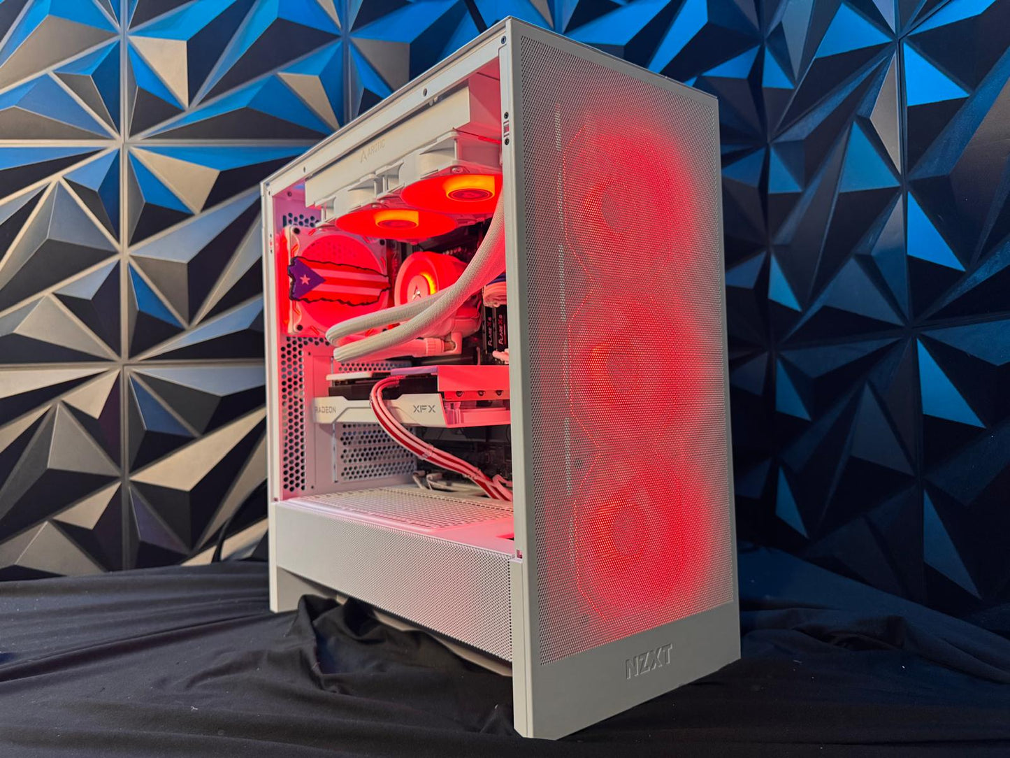 ๐ต๐ทThe Rican ๐ต๐ท| Ryzen 5 7600X| RX 9060 XT 8 GB | 32 GB DDR5| 1.5 TB NVMe