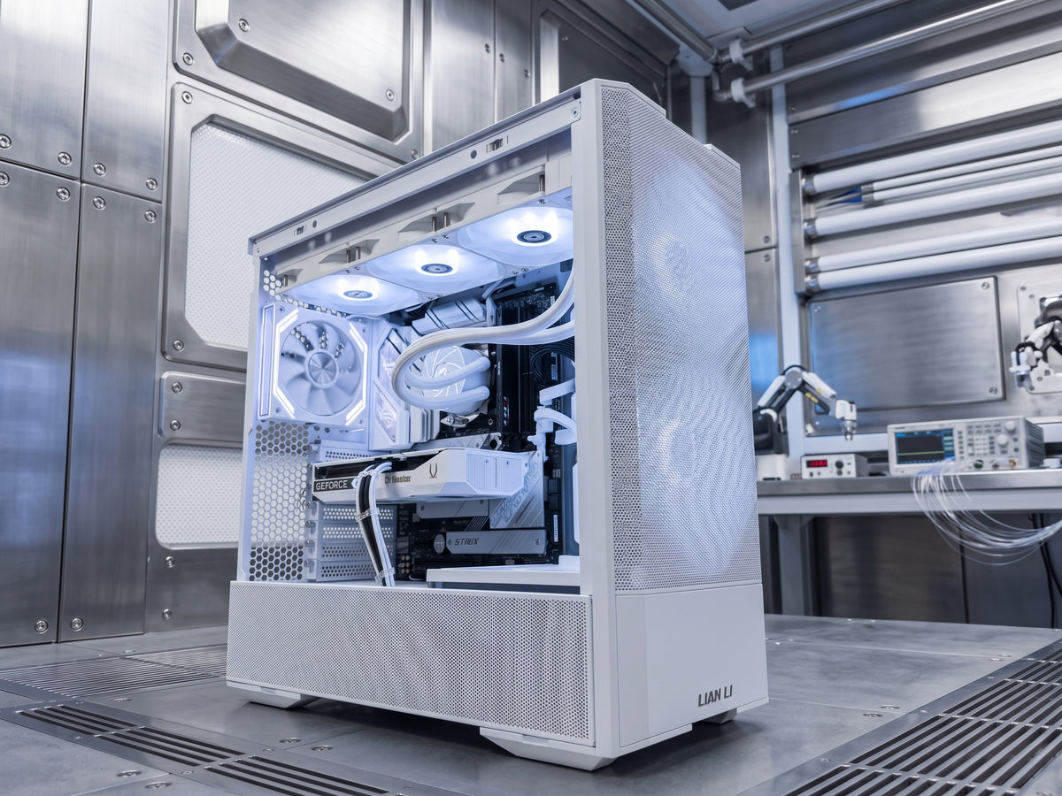 Titanium White custom gaming PC with Ryzen 5 7600X and RTX 5060 Ti