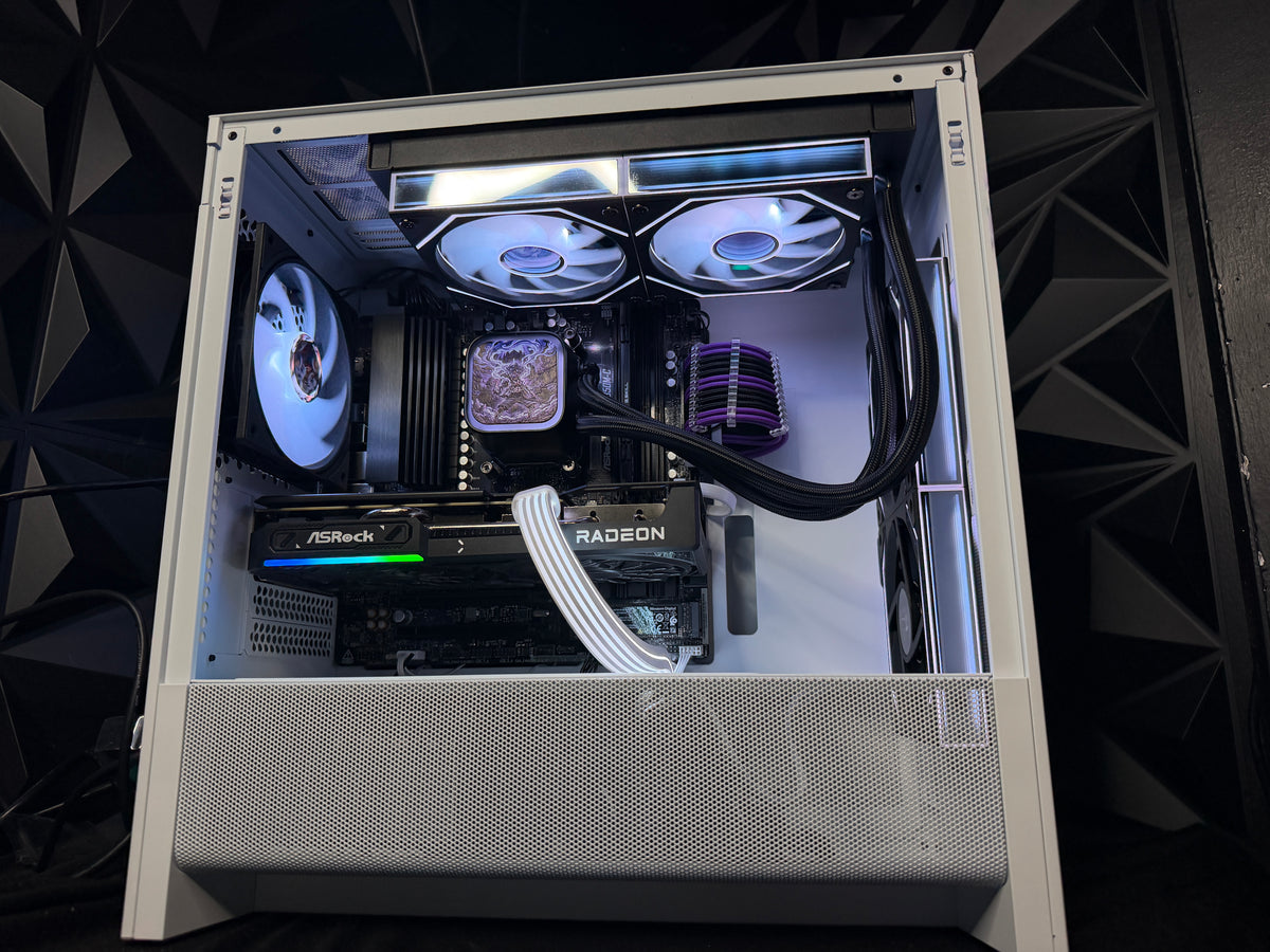 Gear 5 gaming PC close-up detail