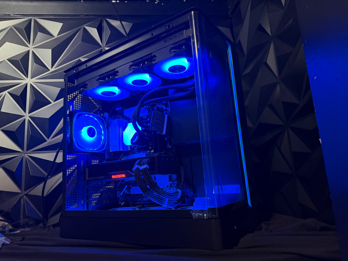 🌊🖤 BLACK OCEAN 🖤🌊Ryzen 7 7700X| RX 6950XT| 32 GB DDR5| 1.5 TB NVMe| 850W PSU