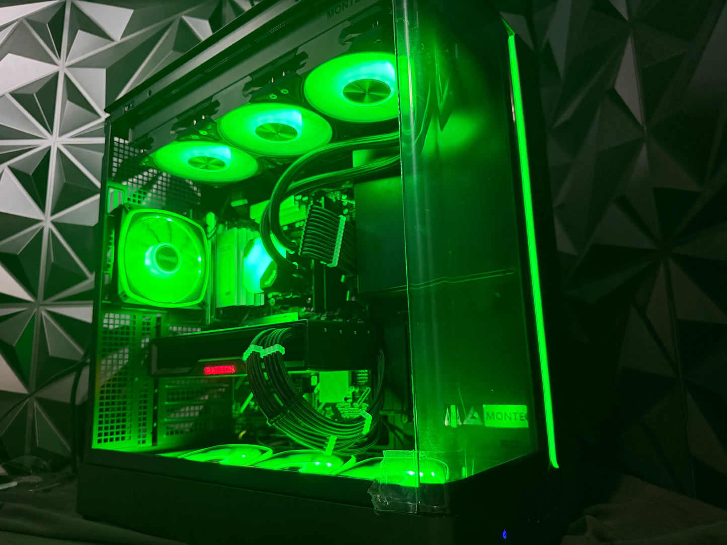 🌊🖤 BLACK OCEAN 🖤🌊Ryzen 7 7700X| RX 6950XT| 32 GB DDR5| 1.5 TB NVMe| 850W PSU