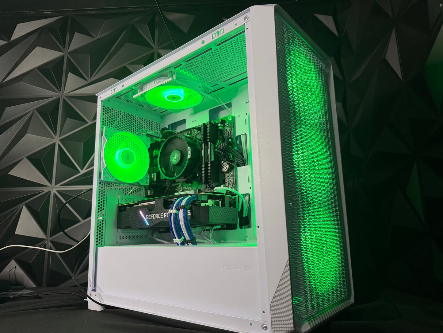 🔵⚡ BLUE FIBER ⚡🔵 Ryzen 5 5500| RTX 2080 Super | 16 GB DDR4| 1 TB SSD| 650W PSU