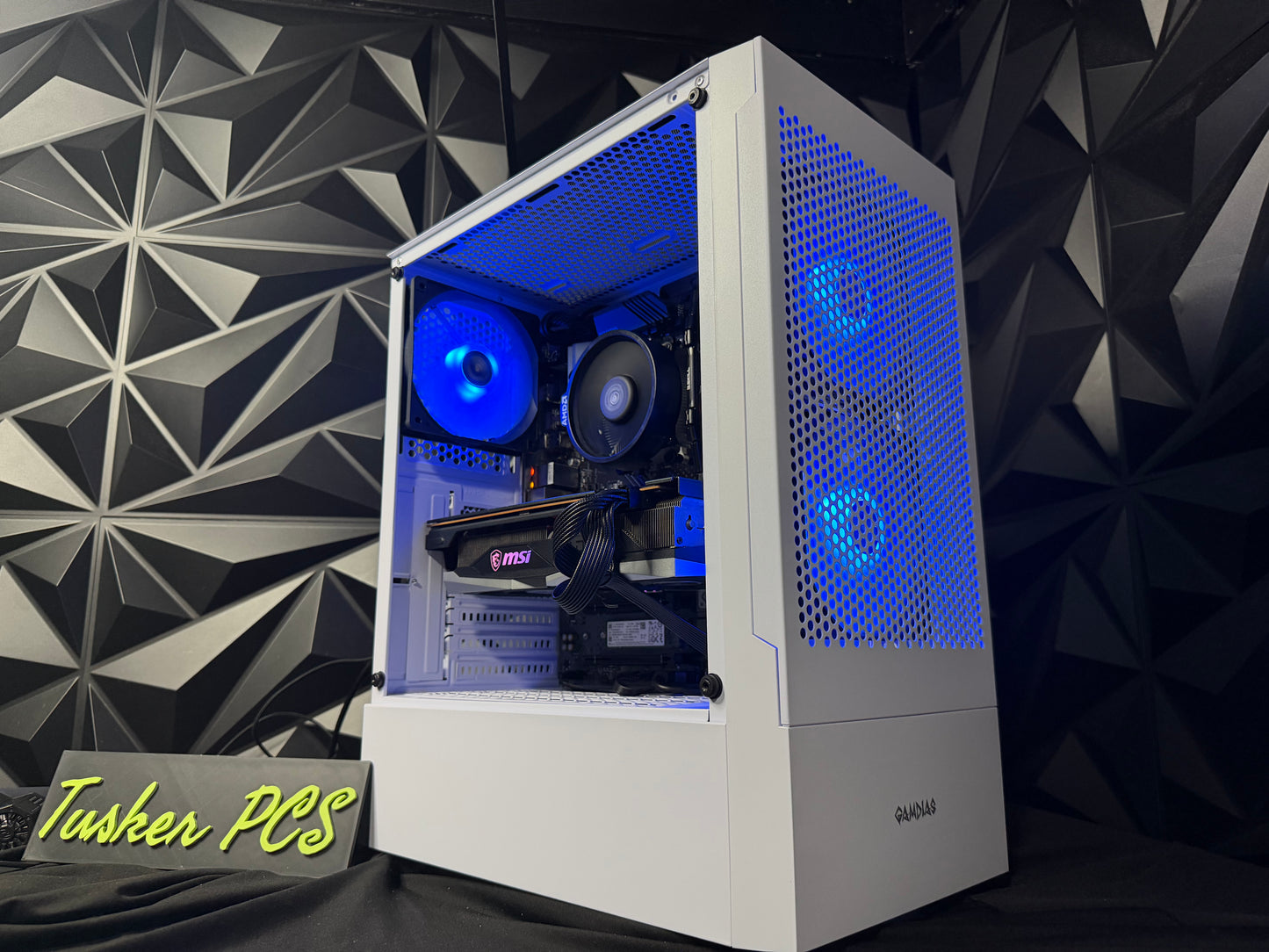 🖤🐼 Black Panda 🐼🖤 Ryzen 5 5500| RX 6700XT 12 GB | 16 GB DDR4| 750GB NVMe| 650W PSU