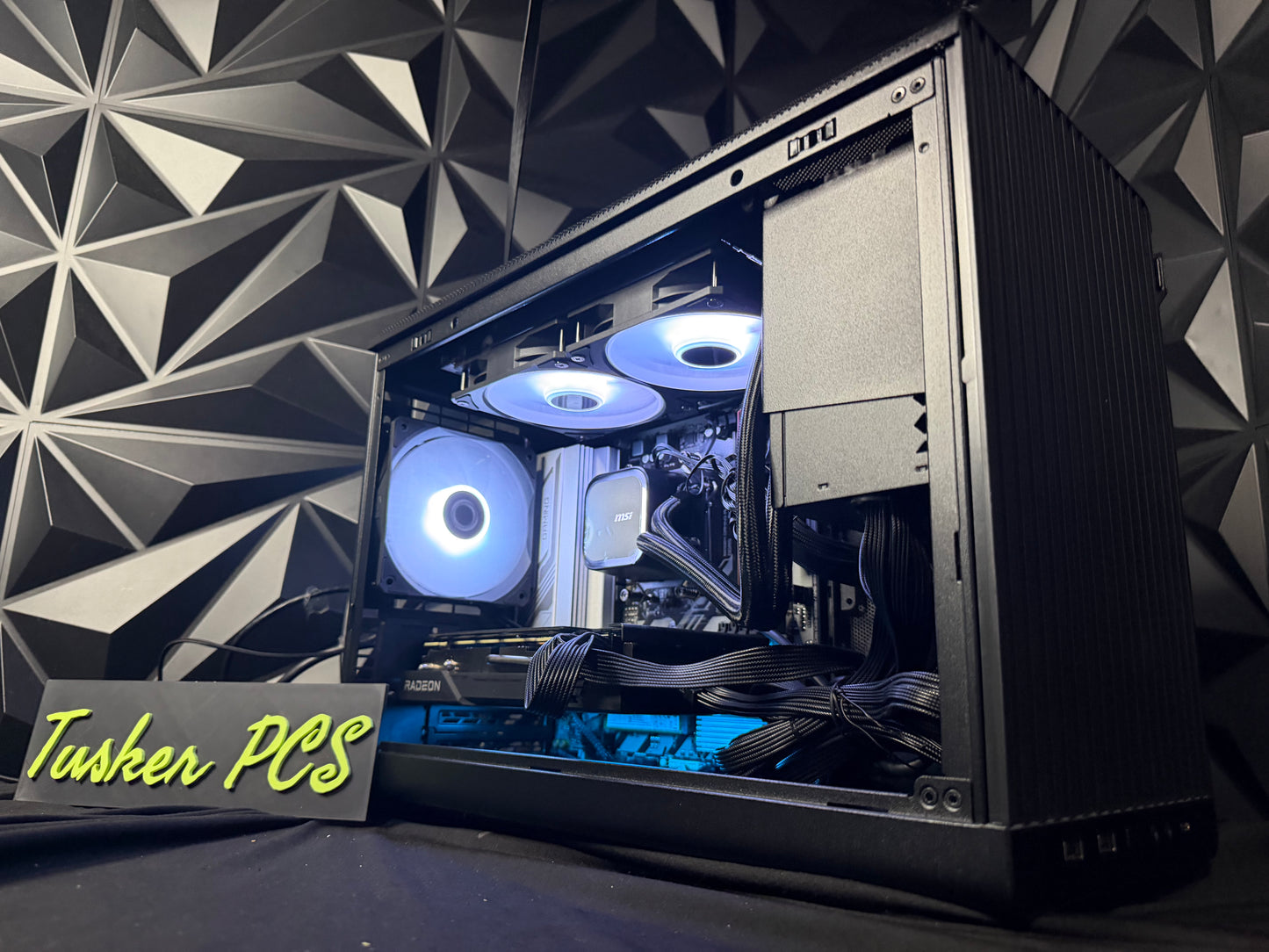 💀🔥 Mid DaDDY 76 🔥💀 Ryzen 5 7600X| RX 7600XT 16 GB| 32 GB DDR5| 1.25 TB NVMe| 650W PSU