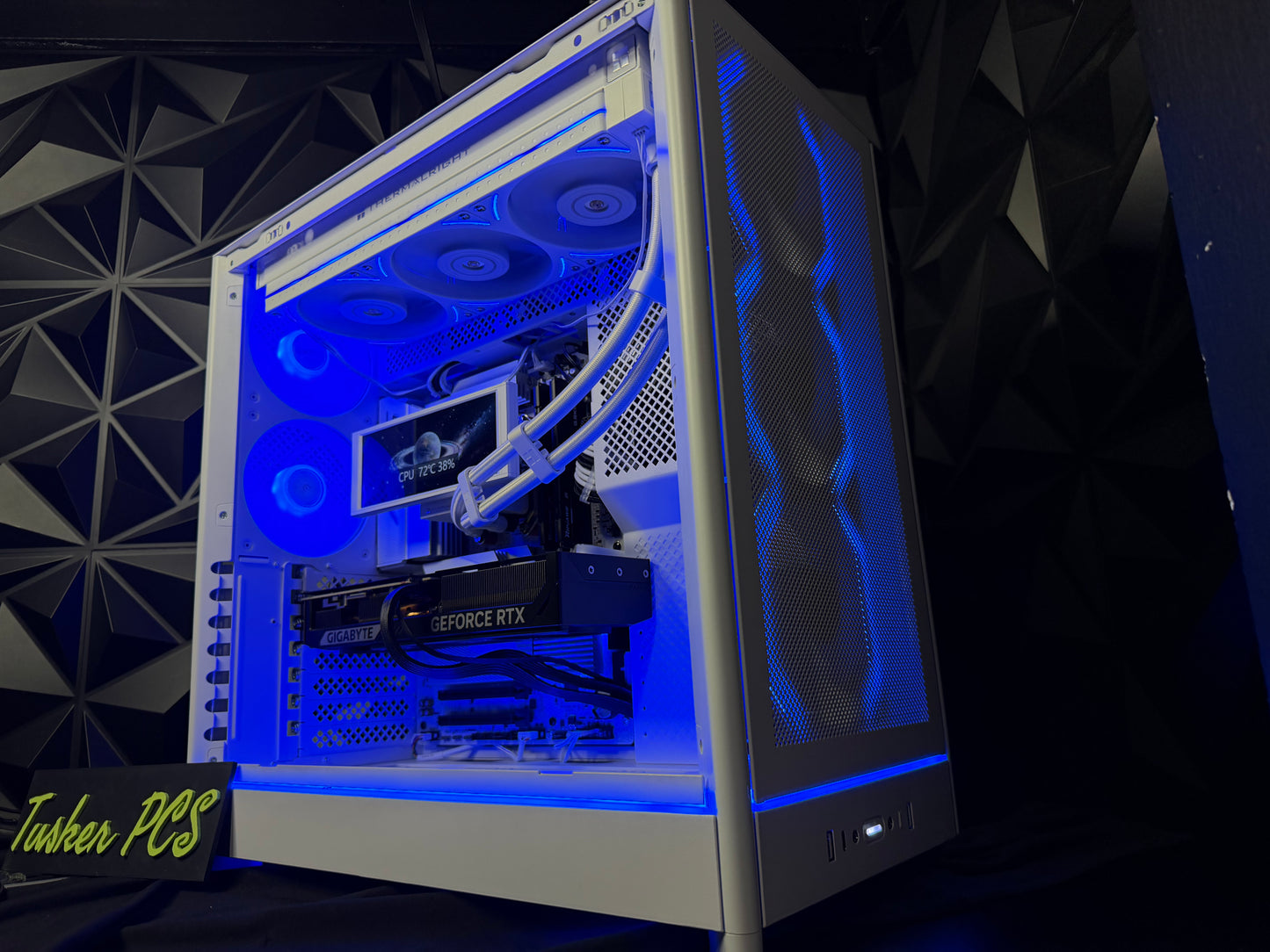 🌑❄️ MIDNIGHT GLACIER ❄️🌑 Ryzen 7 7800X3D| RTX 5070| 64 GB DDR5| 2.5 TB NVMe| 850W PSU