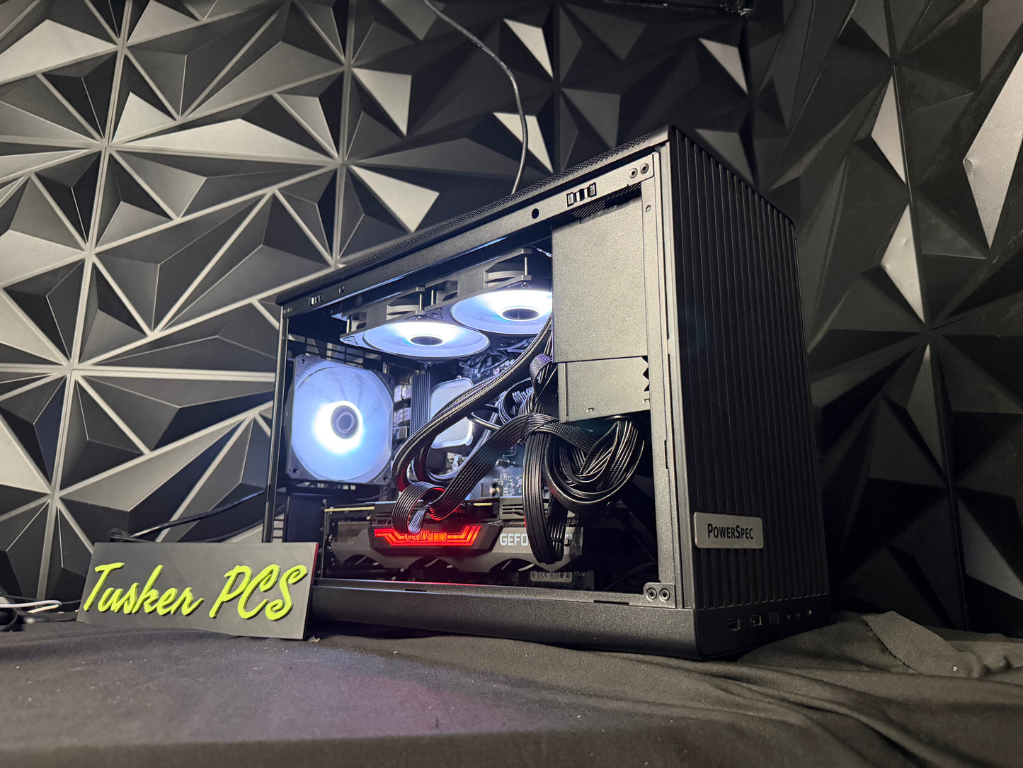 🌑⚡ ZERO DARK 7580 ⚡🌑 Ryzen 5 7500X3D| RTX 3080| 16 GB DDR5| 1.25 TB Nvme| 750W PSU