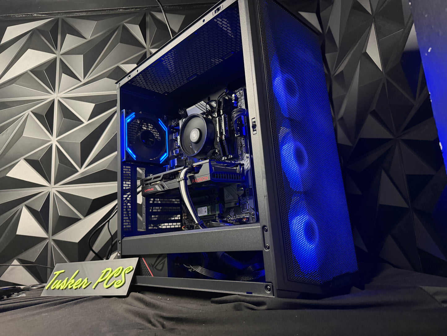 😎🔥 MID DADDY 5566 🔥😎 Ryzen 5 5500| RX 6600XT| 16 GB DDR4| 750GB NVMe| 650W PSU
