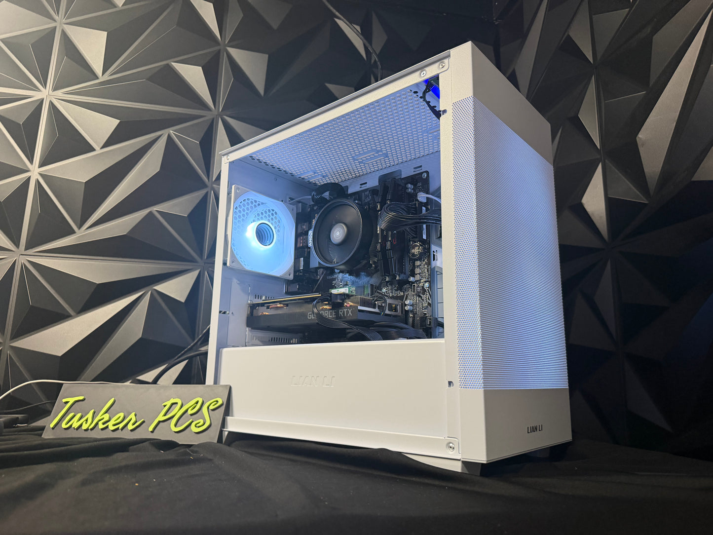 😎🔥 MID DADDY 5570 🔥😎Ryzen 5 5500| RTX 2070| 16 GB DDR4| 1 TB SSD| 650W PSU