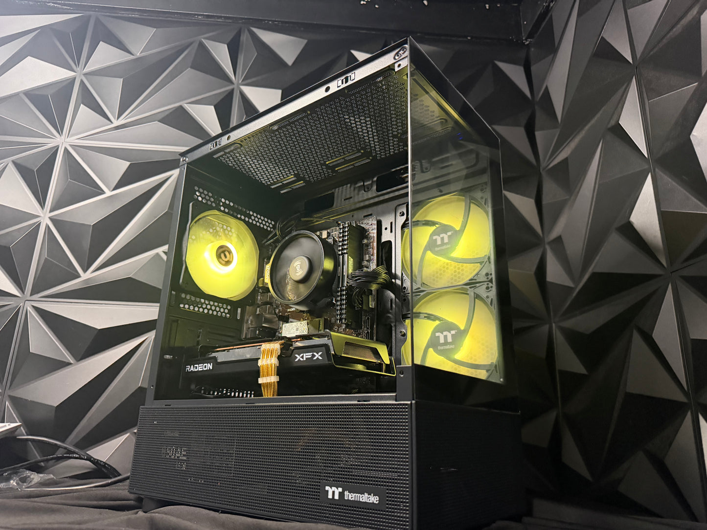 🦷✨ GOLD TOOTH ✨🦷Ryzen 5 5500| RX 6600| 16 GB DDR4| 500 GB SSD| 650W PSU