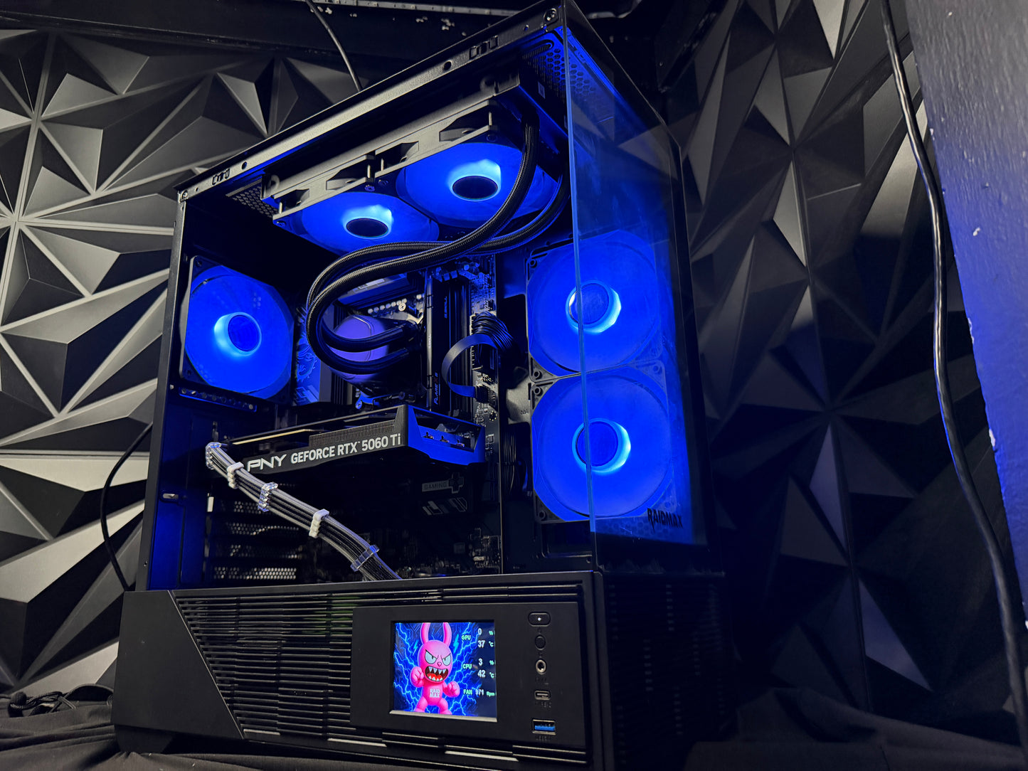 Gamer Vision 3D – Ryzen 5 7600X3D / RTX 5060 Ti Gaming PC