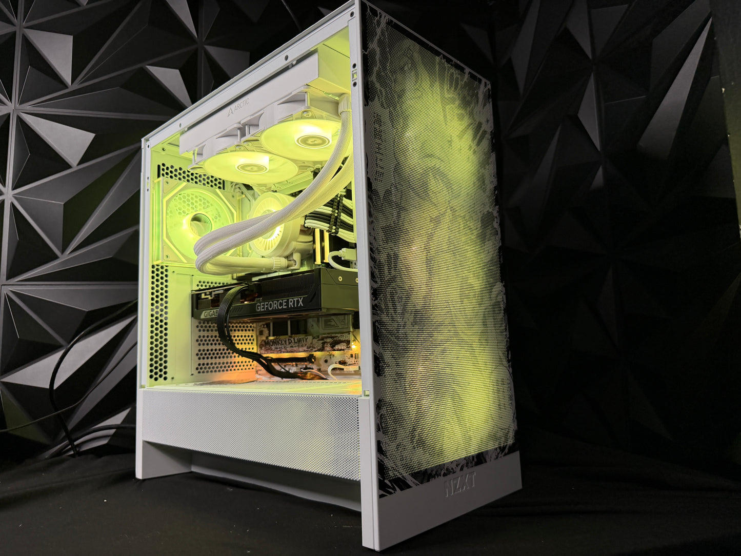Manga King – Ryzen 9 7900X / RTX 5070 Custom Gaming PC