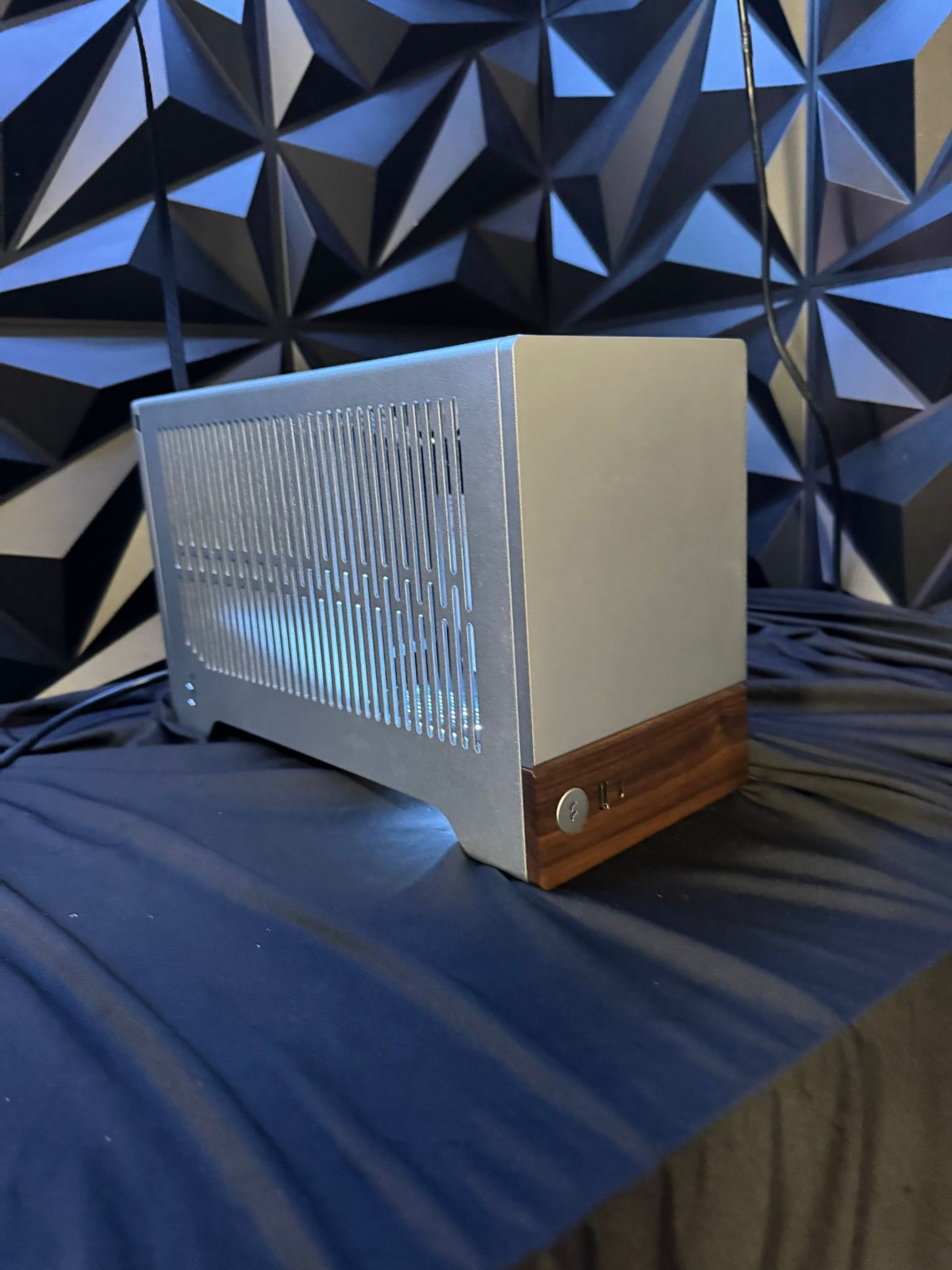 🚀 Little Silver Ti🚀 Ryzen 5 9600X| RTX 5060Ti 16 GB | 32 GB DDR5| 2 TB NVMe