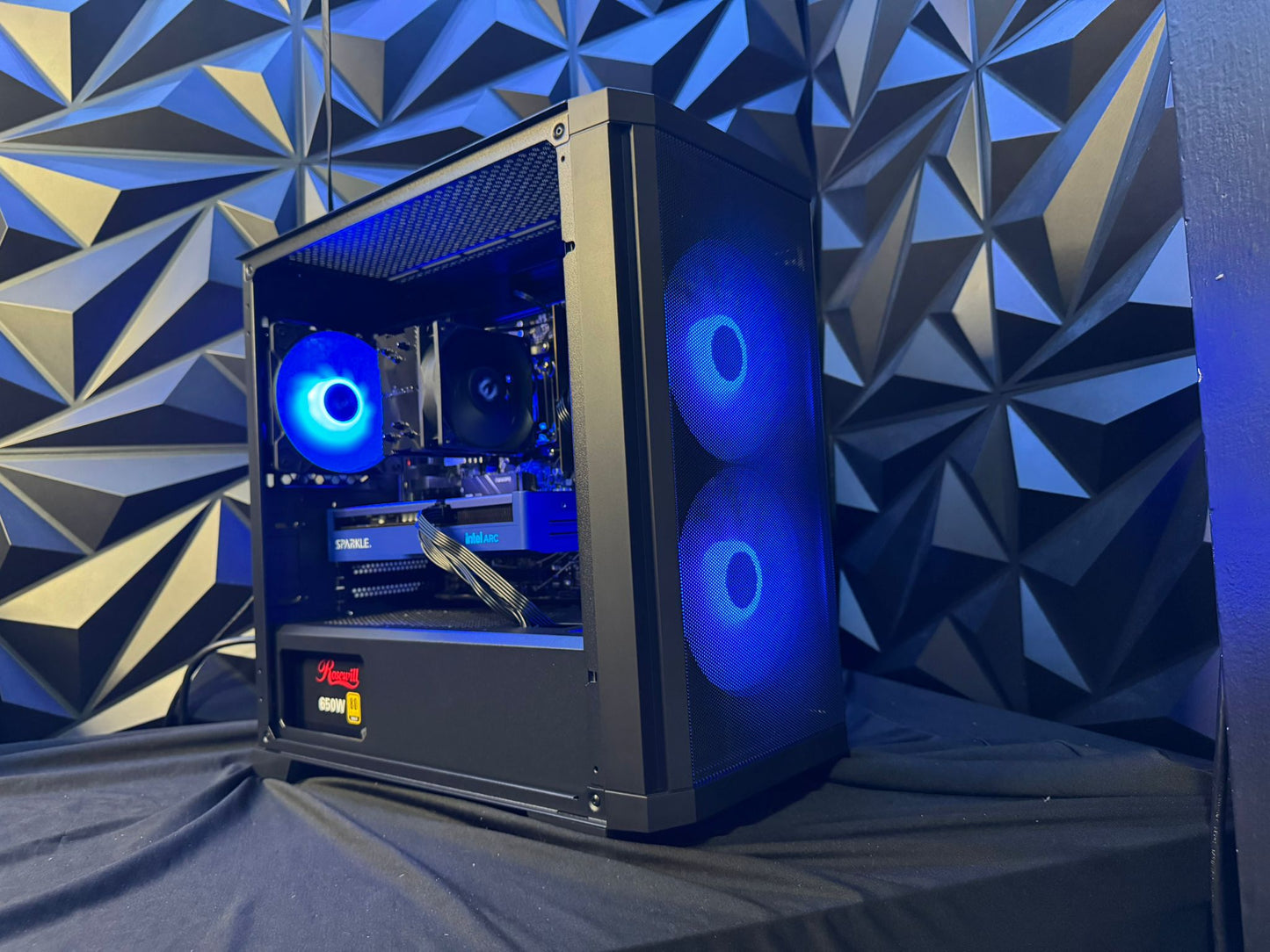 💃 The Debra Meshing 🧵✨ Ryzen 5 7600X| Arc B570 10 GB| 32 GB DDR5| 1 TB NVMe