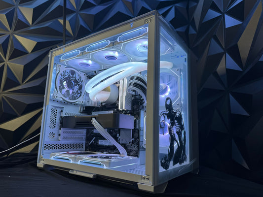 🕷️ We Are Venom 🖤💥 Ryzen 7 7700X| RTX 5070| 32 GB DDR5| 2.5 TB NVMe