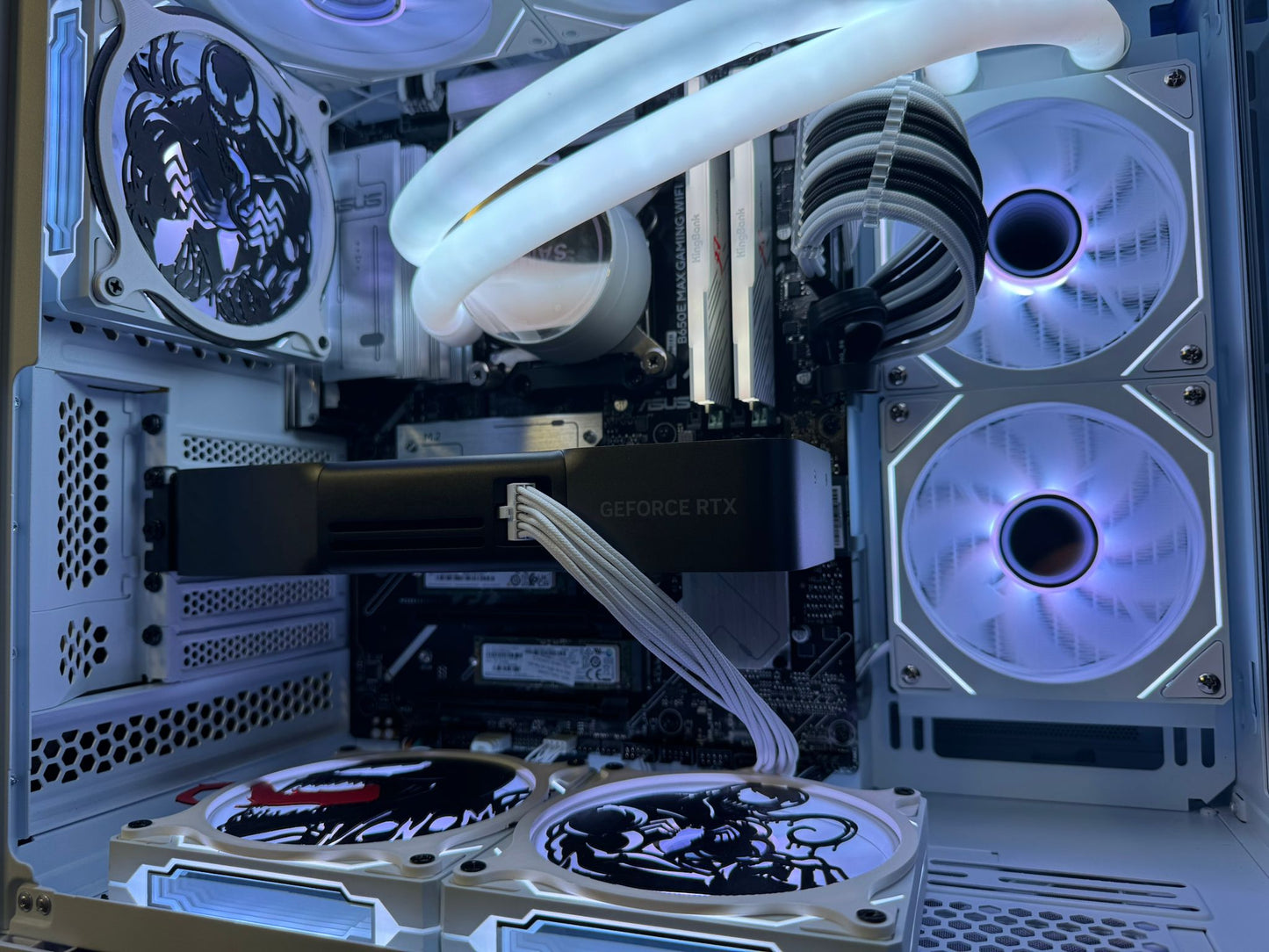 🕷️ We Are Venom 🖤💥 Ryzen 7 7700X| RTX 5070| 32 GB DDR5| 2.5 TB NVMe