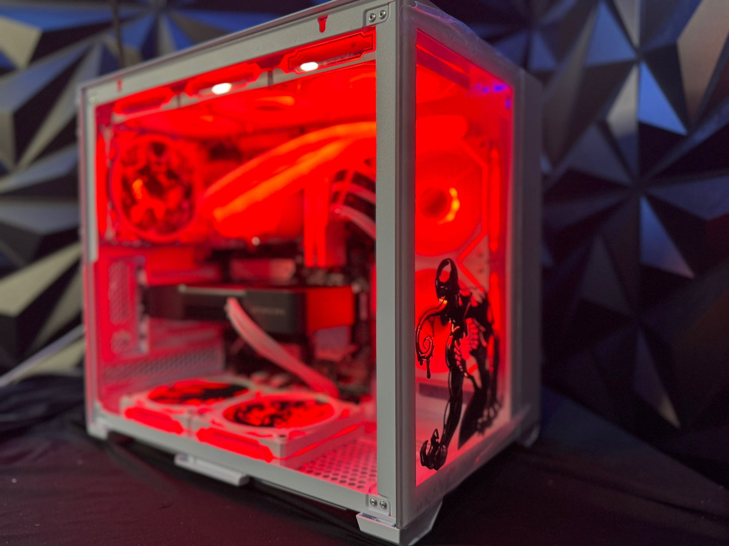 🕷️ We Are Venom 🖤💥 Ryzen 7 7700X| RTX 5070| 32 GB DDR5| 2.5 TB NVMe