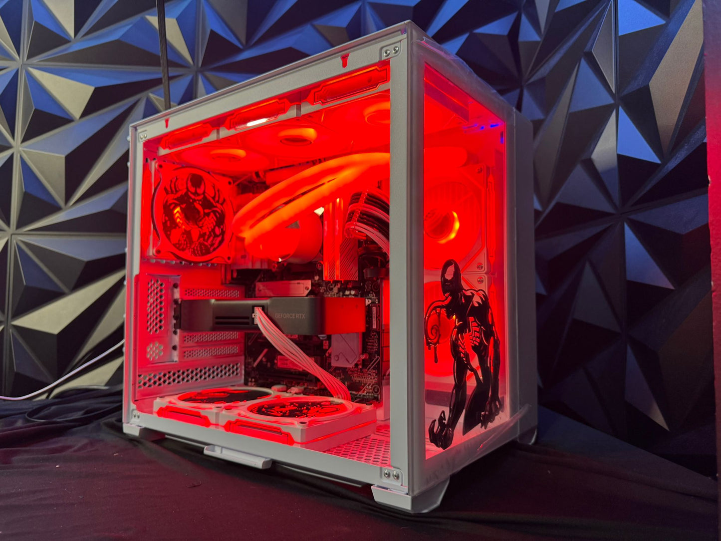 🕷️ We Are Venom 🖤💥 Ryzen 7 7700X| RTX 5070| 32 GB DDR5| 2.5 TB NVMe