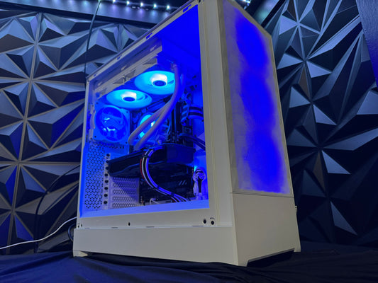 ⚪⚫ The Trooper ⚫⚪ Ryzen 7 7700X| RX 7900XT 20GB| 32 GB DDR5| 4 TB NVMe
