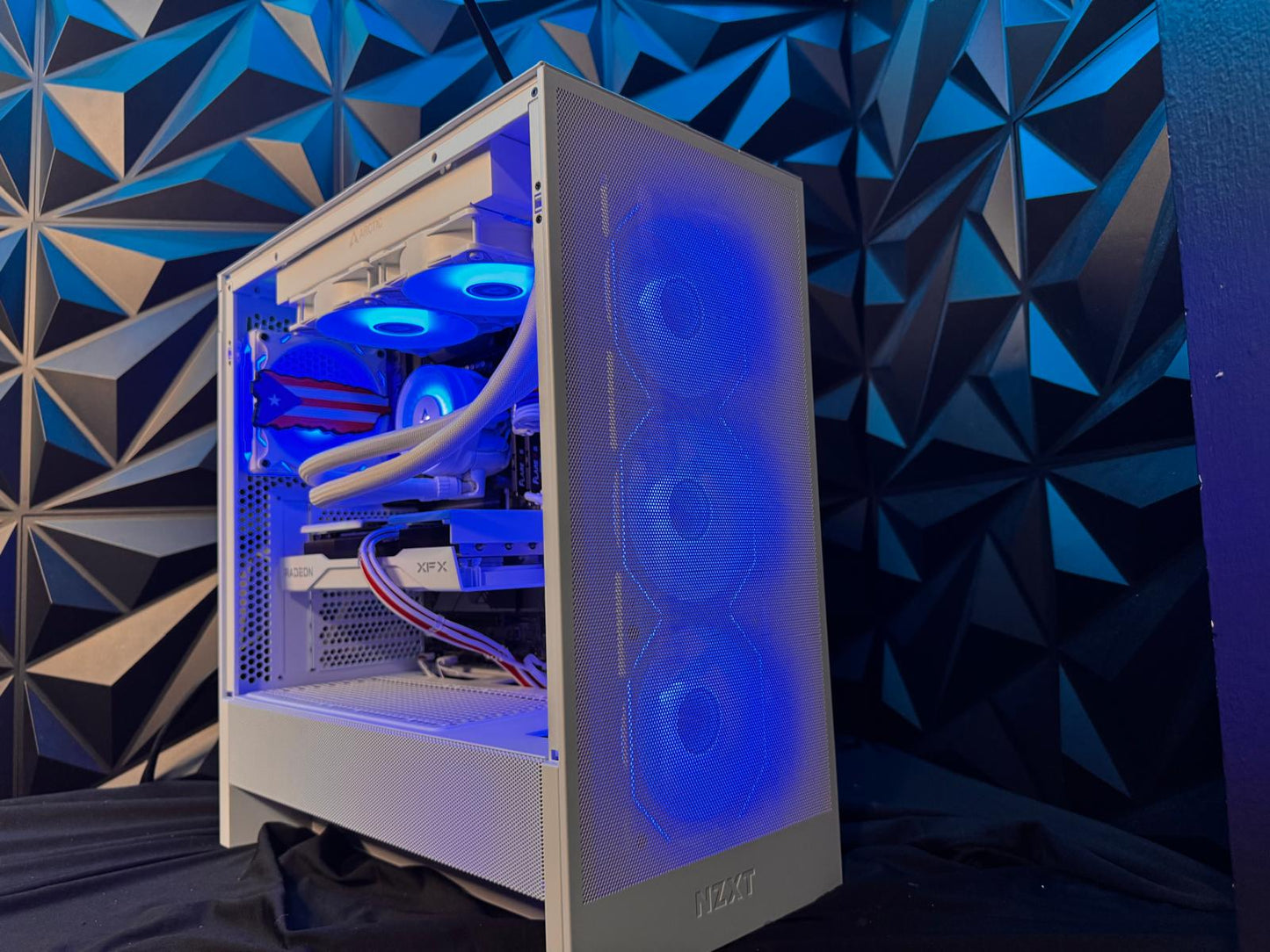 🇵🇷The Rican 🇵🇷| Ryzen 5 7600X| RX 9060 XT 8 GB |  32 GB DDR5| 1.5 TB NVMe